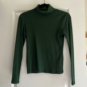 Ribbed Turtle Neck